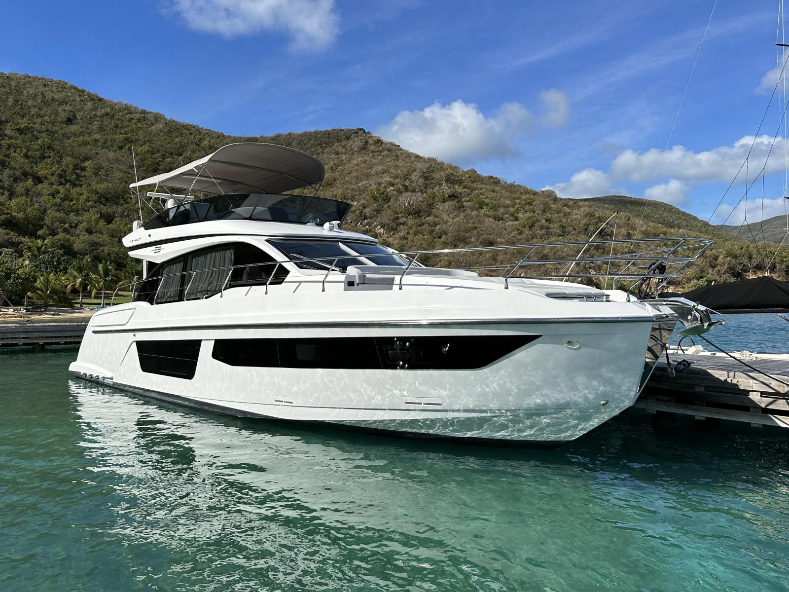 Azimut 53 Fly